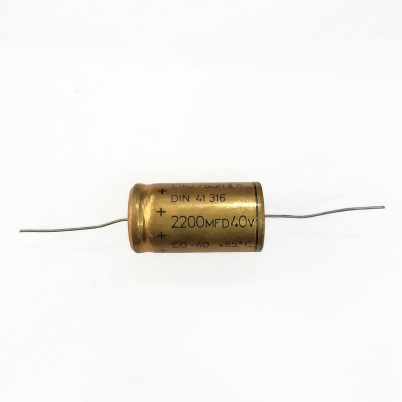 خازن 40 ولت 2200 میکروفاراد مدل EG-40 کد c14